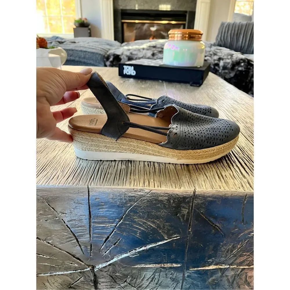 Earth Bruran Azalea Espadrille Sandals in Indigo sz 10